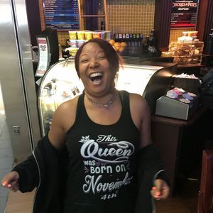 Meet your Posher, Angela